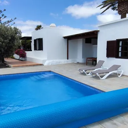 Freistehendes Haus Mit Pool In Cabreras Holiday home *