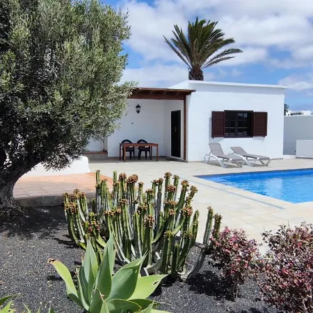 بيت للعطل Freistehendes Haus Mit Pool In Cabreras *